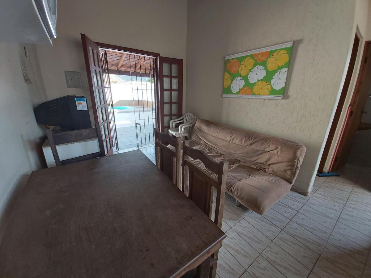 ウバトゥバ 0006.03 - Maranduba - Chale - 1 Dorm - 5 Pess - 3 Quadras Do Mar - Piscina Coletiva - Wifiヴィラ エクステリア 写真